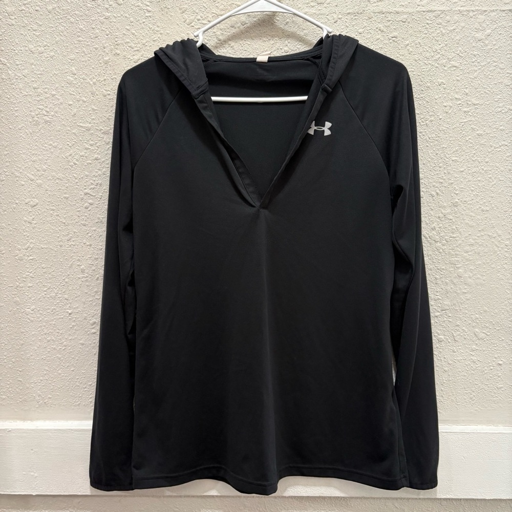 Under Armour Women's Tech Long Sleeve Hooded Henley Top in Black Size M